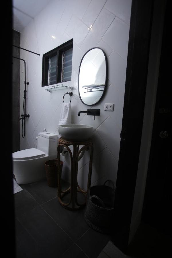 The Colonial Otel Puerto Princesa Dış mekan fotoğraf